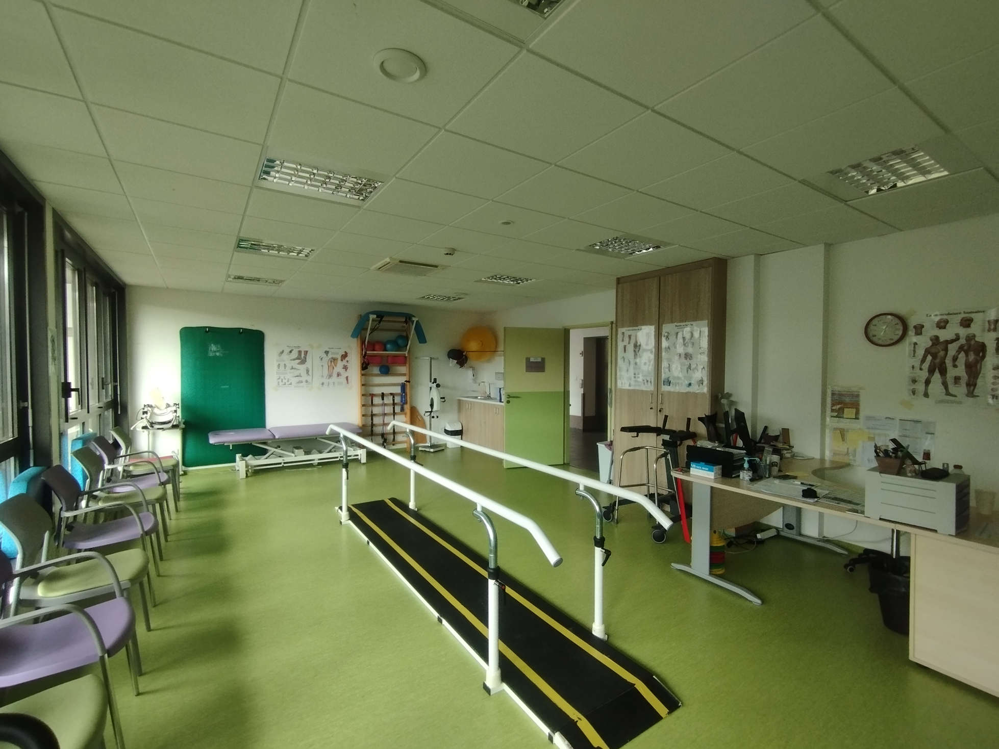 salle kiné hopital casteljaloux